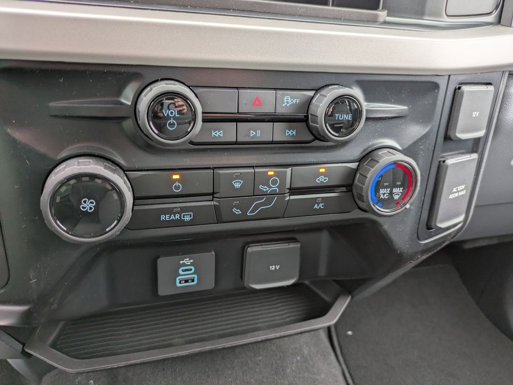 2026 Ford F-350 Super Duty XL - Photo 14