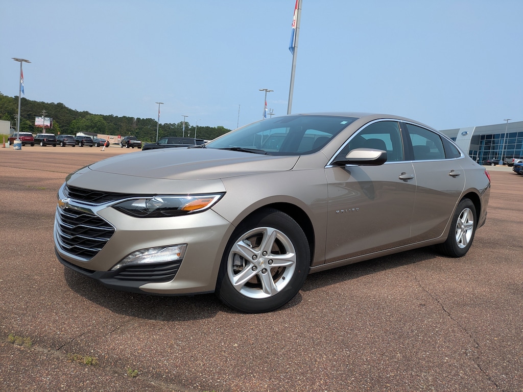 Used 2024 Chevrolet Malibu 1LT Sedan