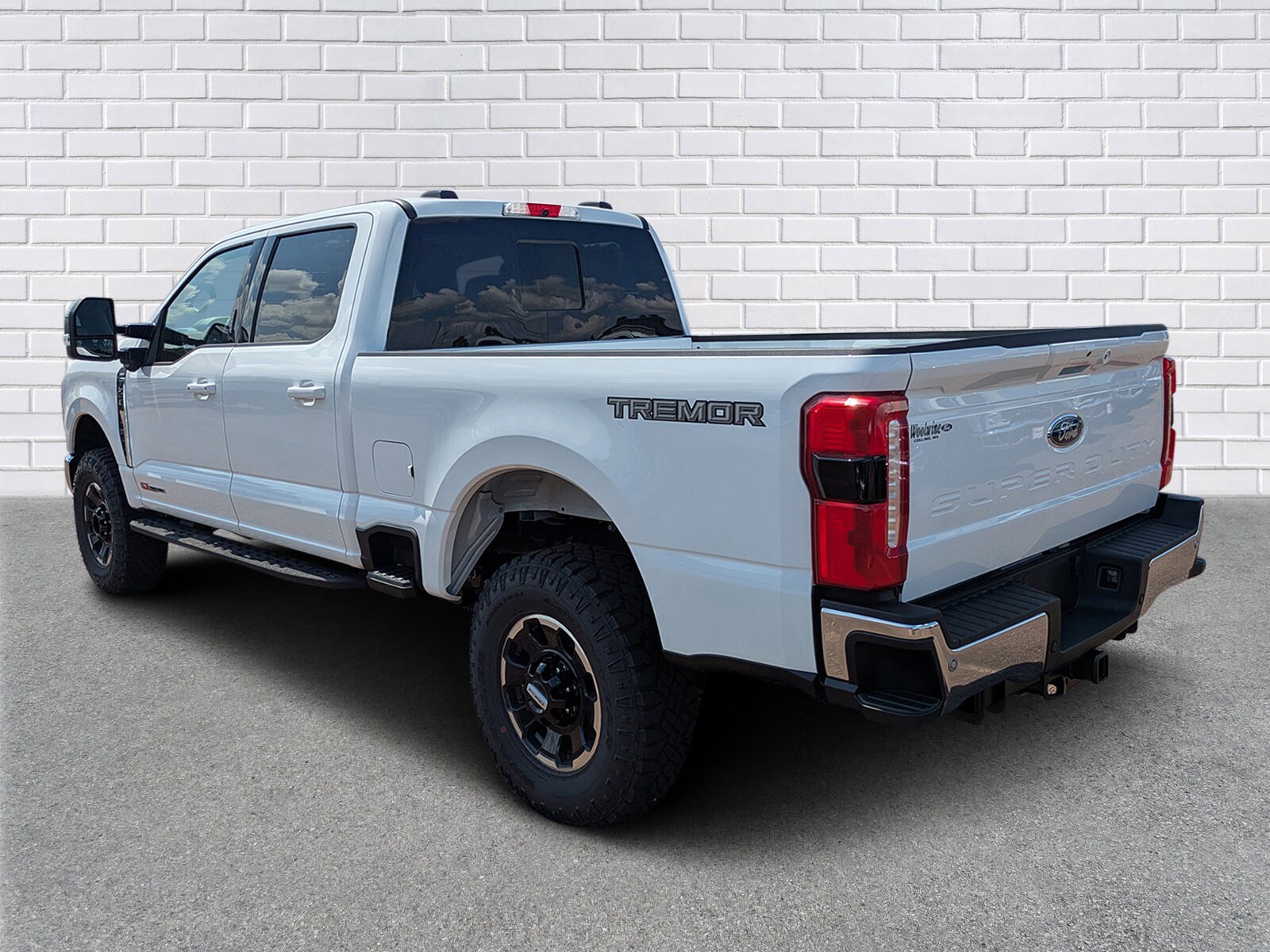 2026 Ford F-250 Lariat photo 3