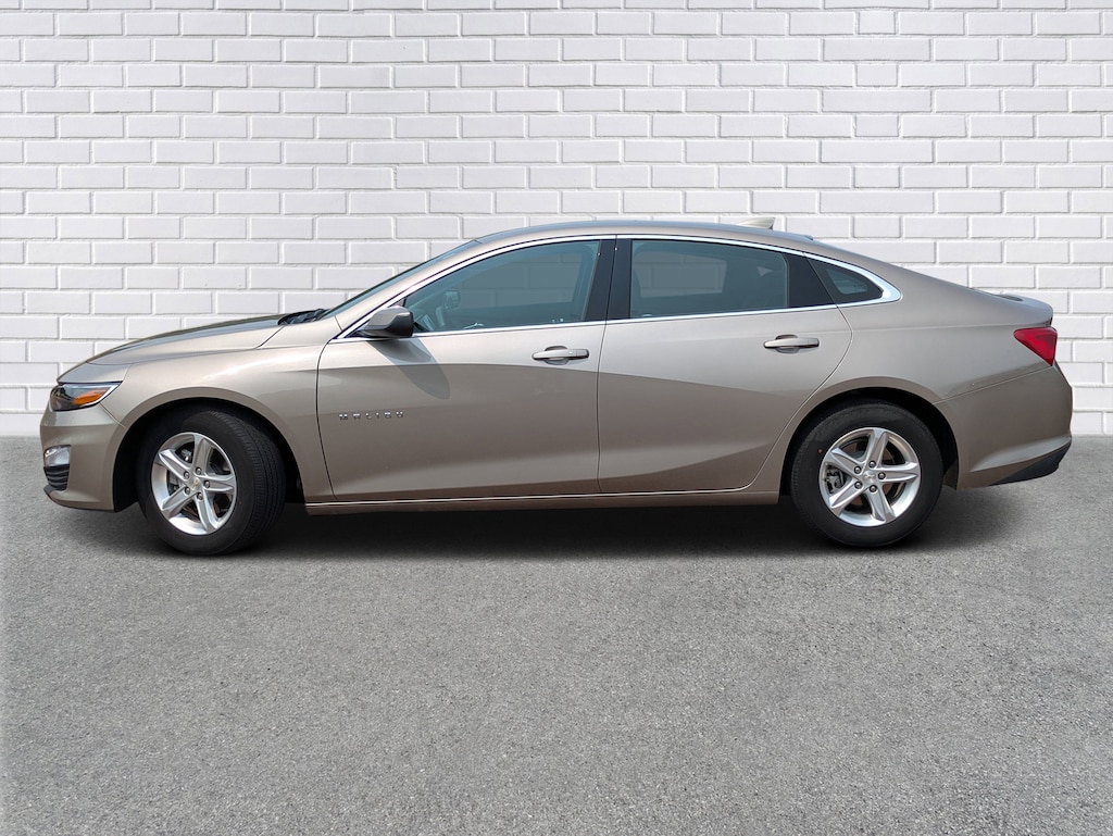 Used 2024 Chevrolet Malibu 1LT Sedan