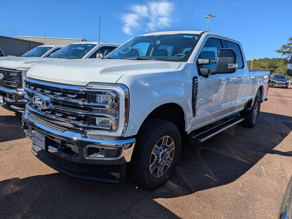 2027 Ford F-250 Lariat Truck Crew Cab