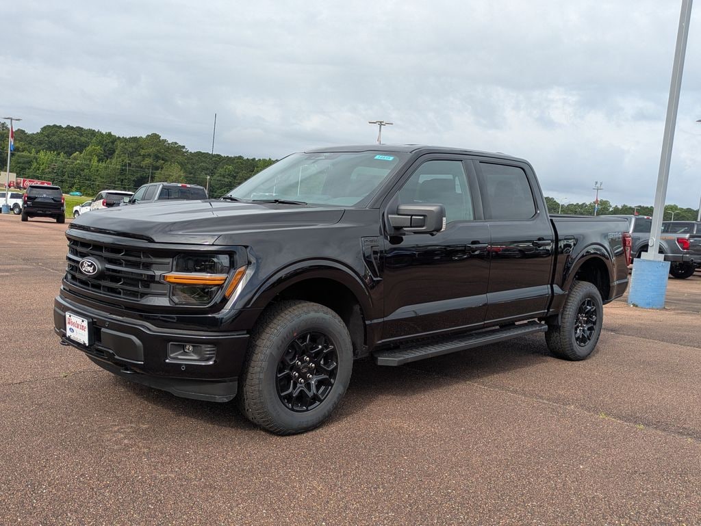 New 2026 Ford F-150 XLT Truck SuperCrew Cab