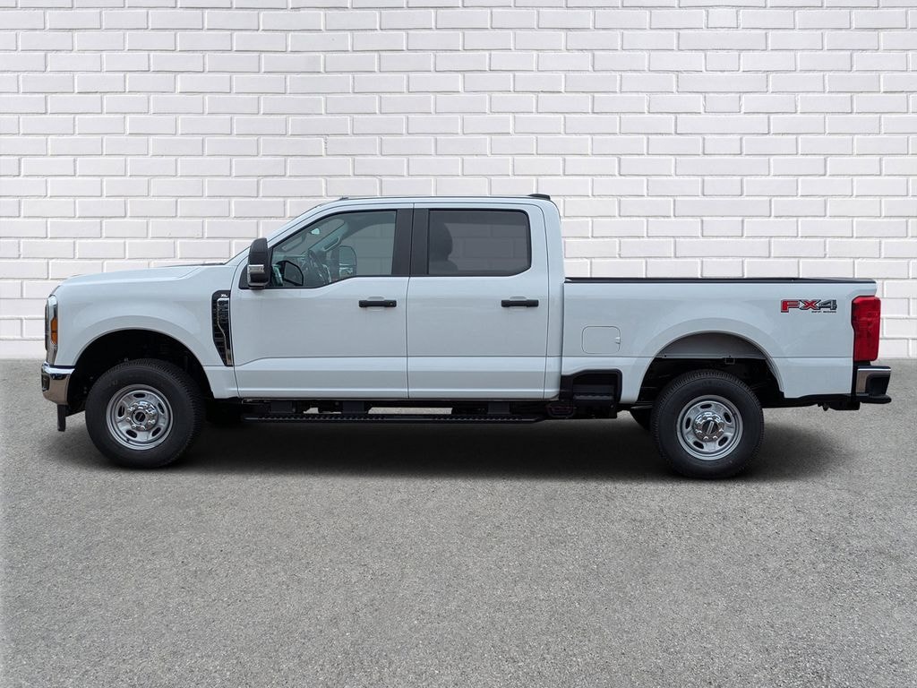 New 2026 Ford F-250 XL Truck Crew Cab