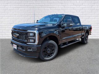 2025 Ford F-350 LARIAT Truck Crew Cab