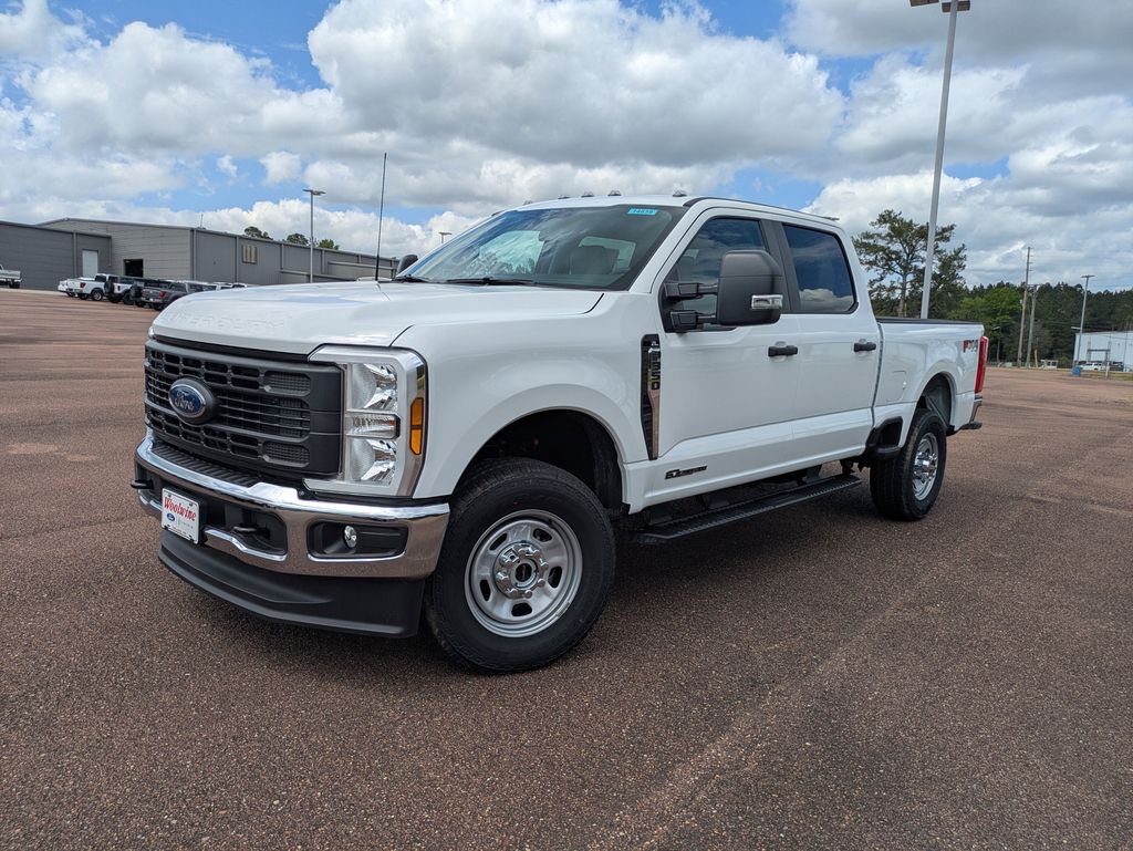 2026 Ford F-350 Truck Crew Cab 