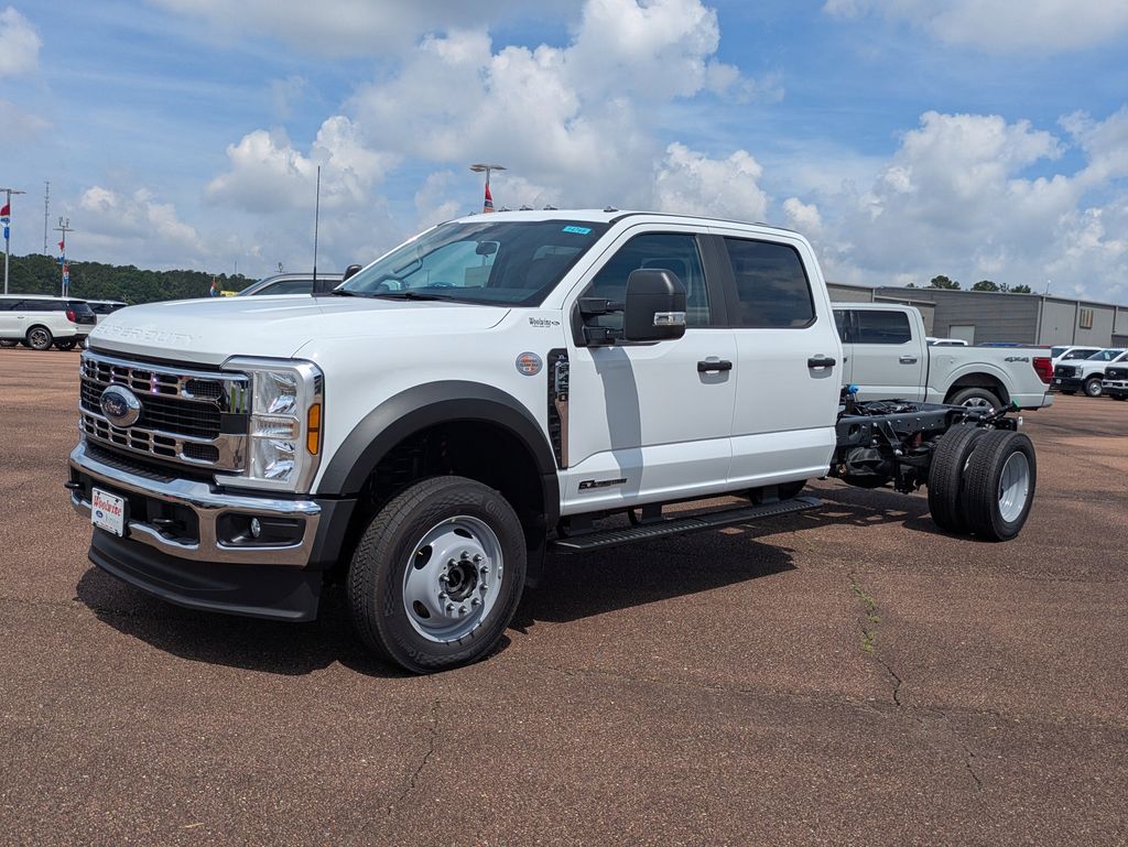 2026 Ford F-450 XL 4x4 Crew Cab 203-In DRW's photo