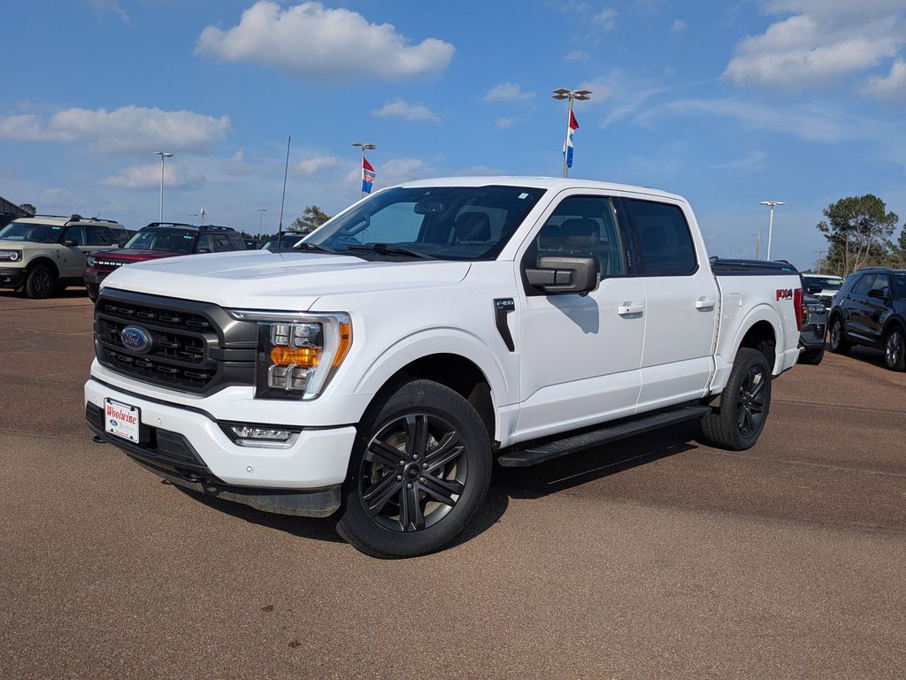 2022 Ford F-150 XLT's photo