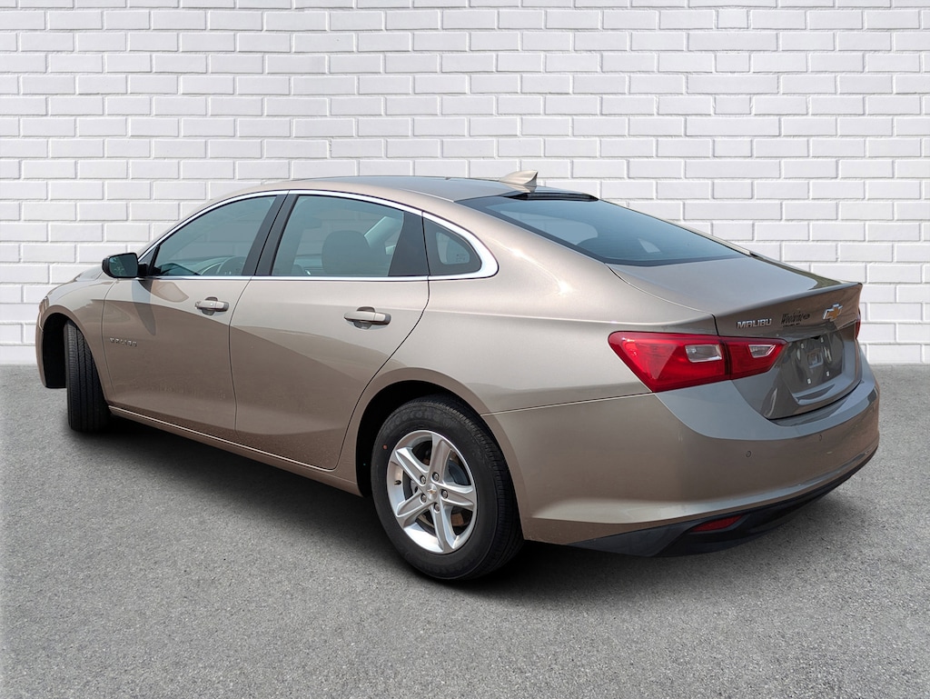 Used 2024 Chevrolet Malibu 1LT Sedan