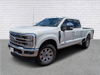 2025 Ford F-250 LARIAT Truck Crew Cab