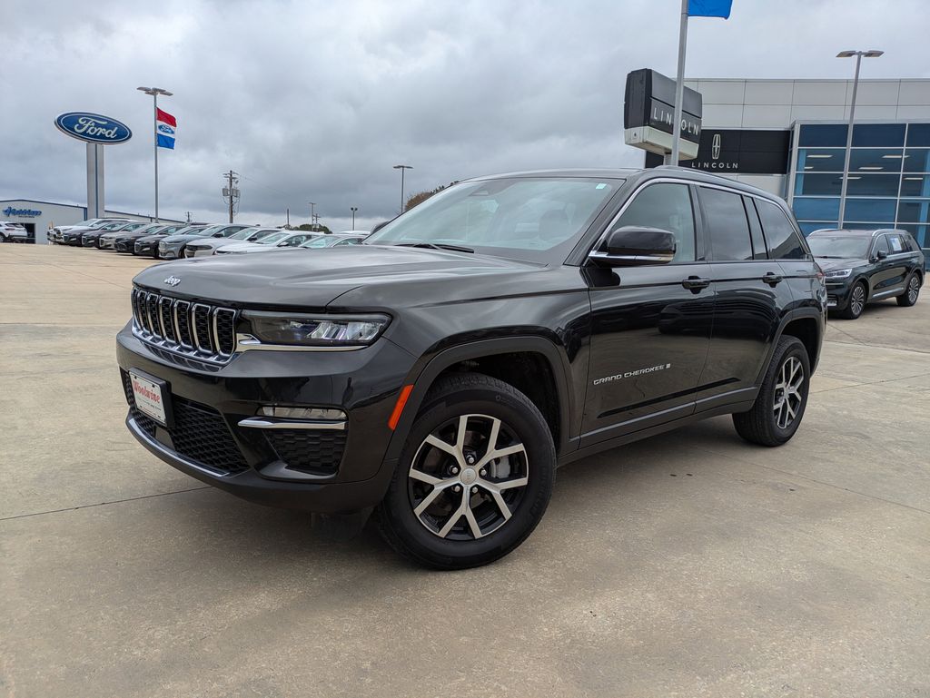 2023 Jeep Grand Cherokee Limited's photo