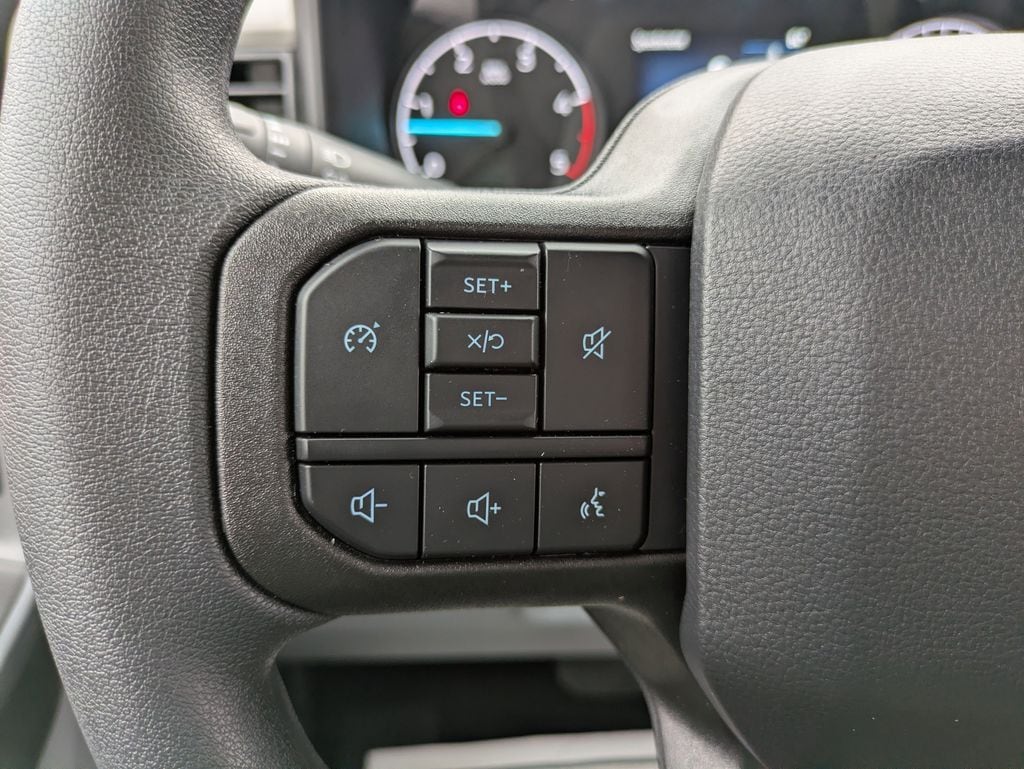 2026 Ford F-350 Super Duty XL - Photo 17