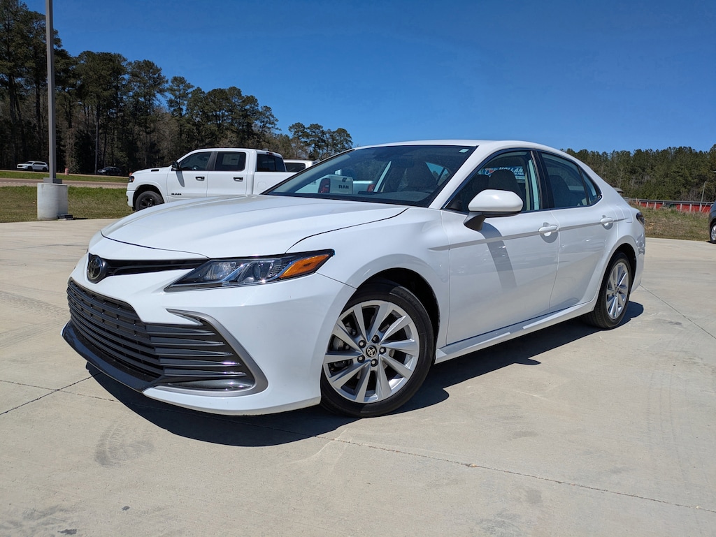 Used 2023 Toyota Camry LE Sedan