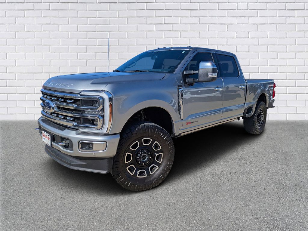 2024 Ford F-250 Super Duty Platinum's photo