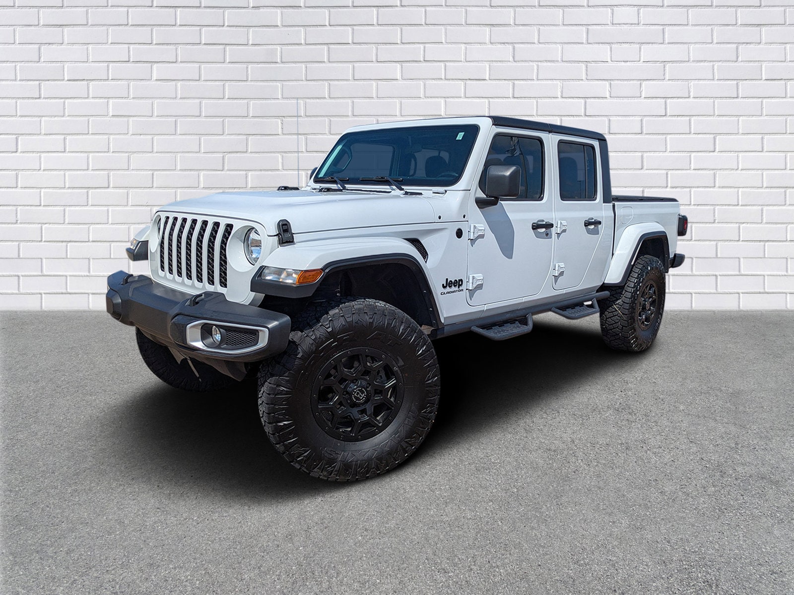 2021 Jeep Gladiator Sport S's photo