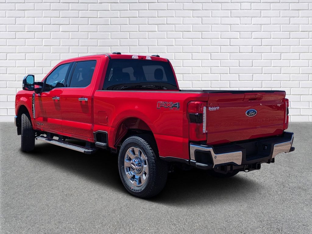 New 2026 Ford F-350 Lariat Truck Crew Cab