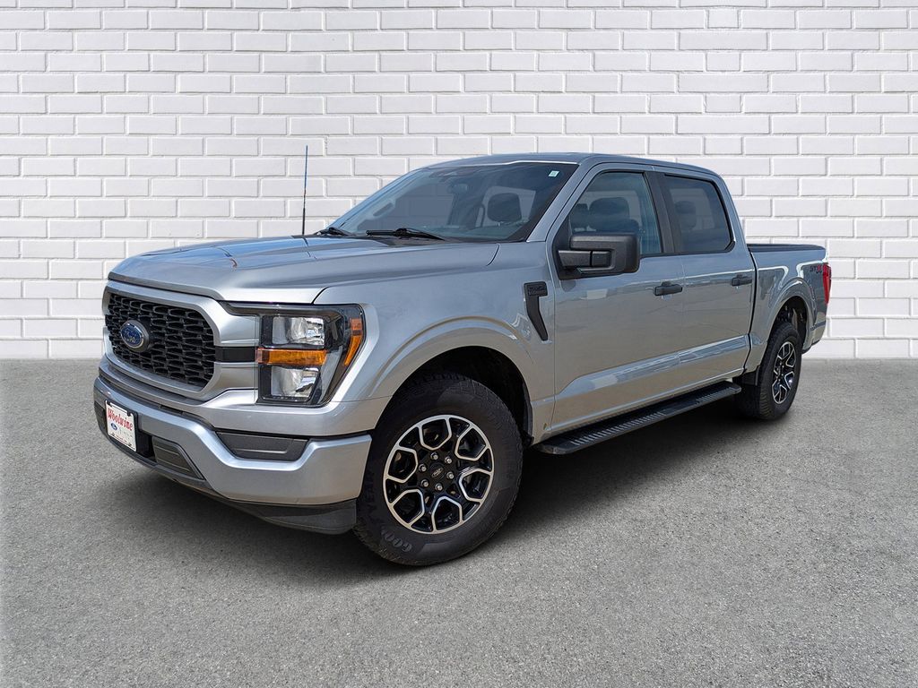 2023 Ford F-150 XL's photo