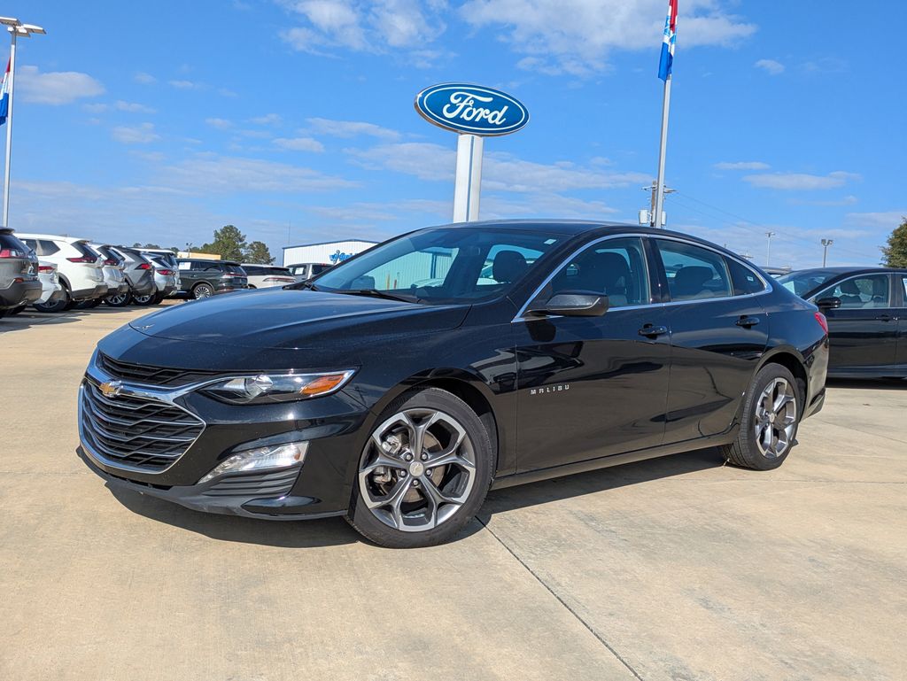 2024 Chevrolet Malibu 1LT photo 4