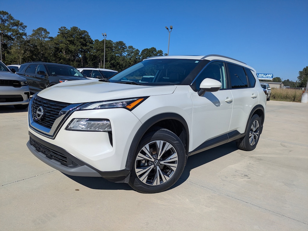Used 2023 Nissan Rogue SV SUV
