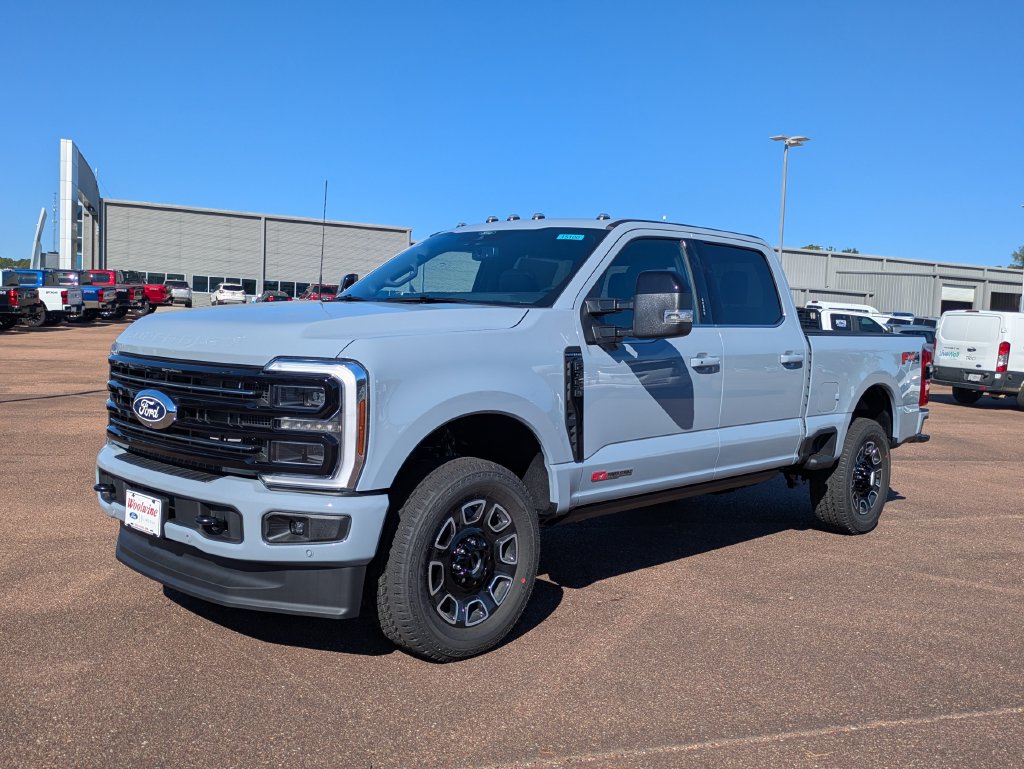 2027 Ford F-350 Platinum Truck Crew Cab