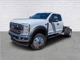 2025 Ford F-450 Chassis XLT Truck Super Cab