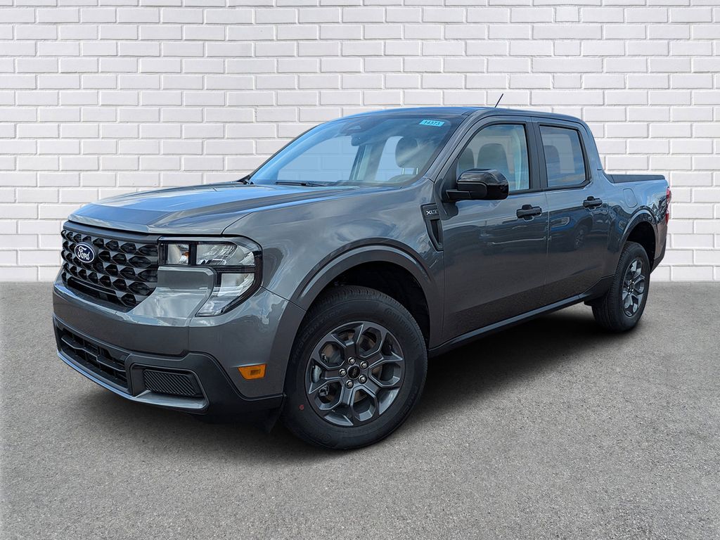 2025 Ford Maverick XLT's photo