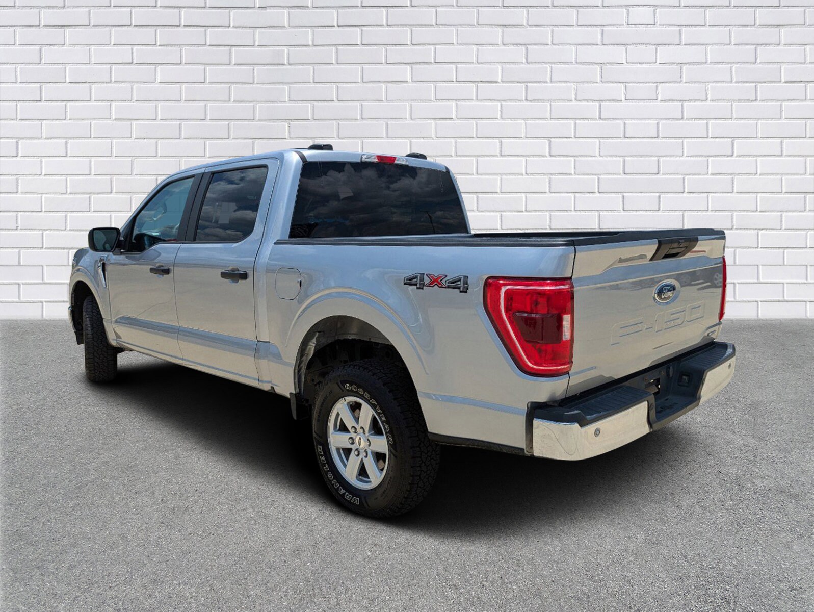 2023 Ford F-150 photo 3