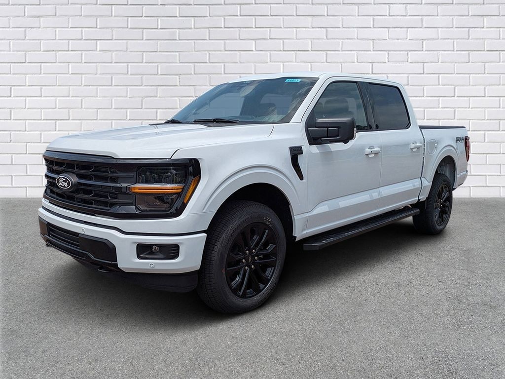 New 2026 Ford F-150 XLT Truck SuperCrew Cab