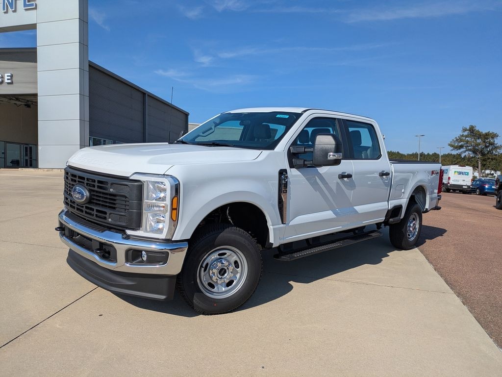 New 2026 Ford F-250 XL Truck Crew Cab
