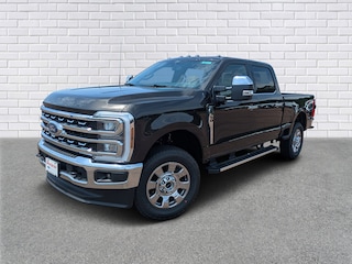 2025 Ford F-350 LARIAT Truck Crew Cab