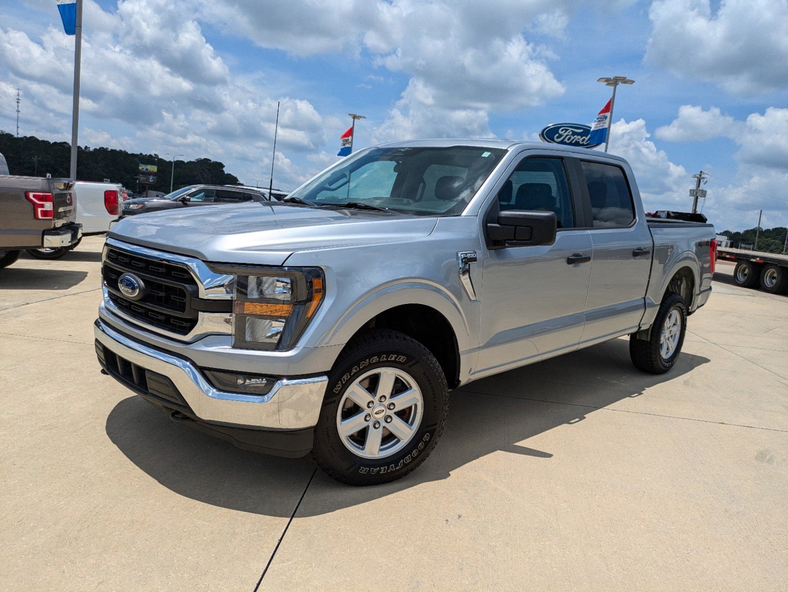 2023 Ford F-150 photo 4