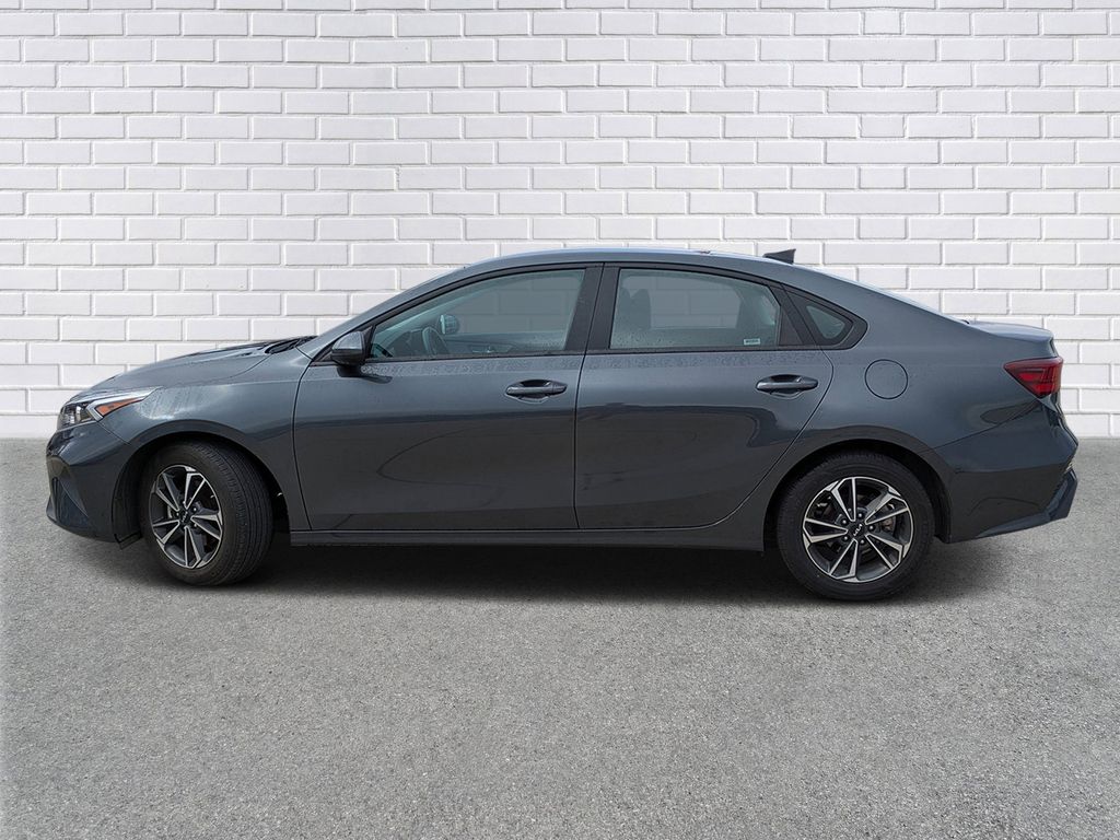 Used 2024 Kia Forte LXS with VIN 3KPF24AD2RE767141 for sale in Collins, MS