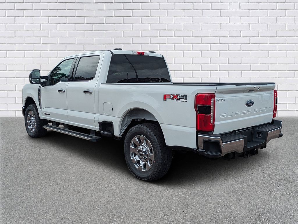 New 2026 Ford F-250 Lariat Truck Crew Cab
