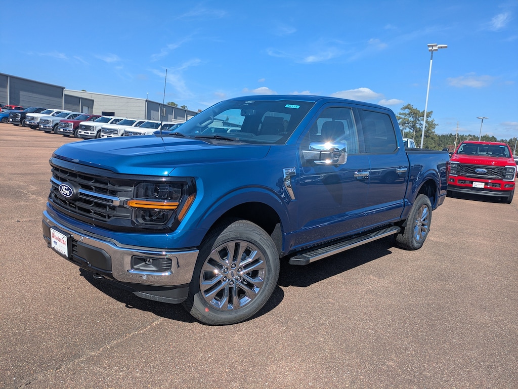 New 2025 Ford F-150 XLT Truck SuperCrew Cab