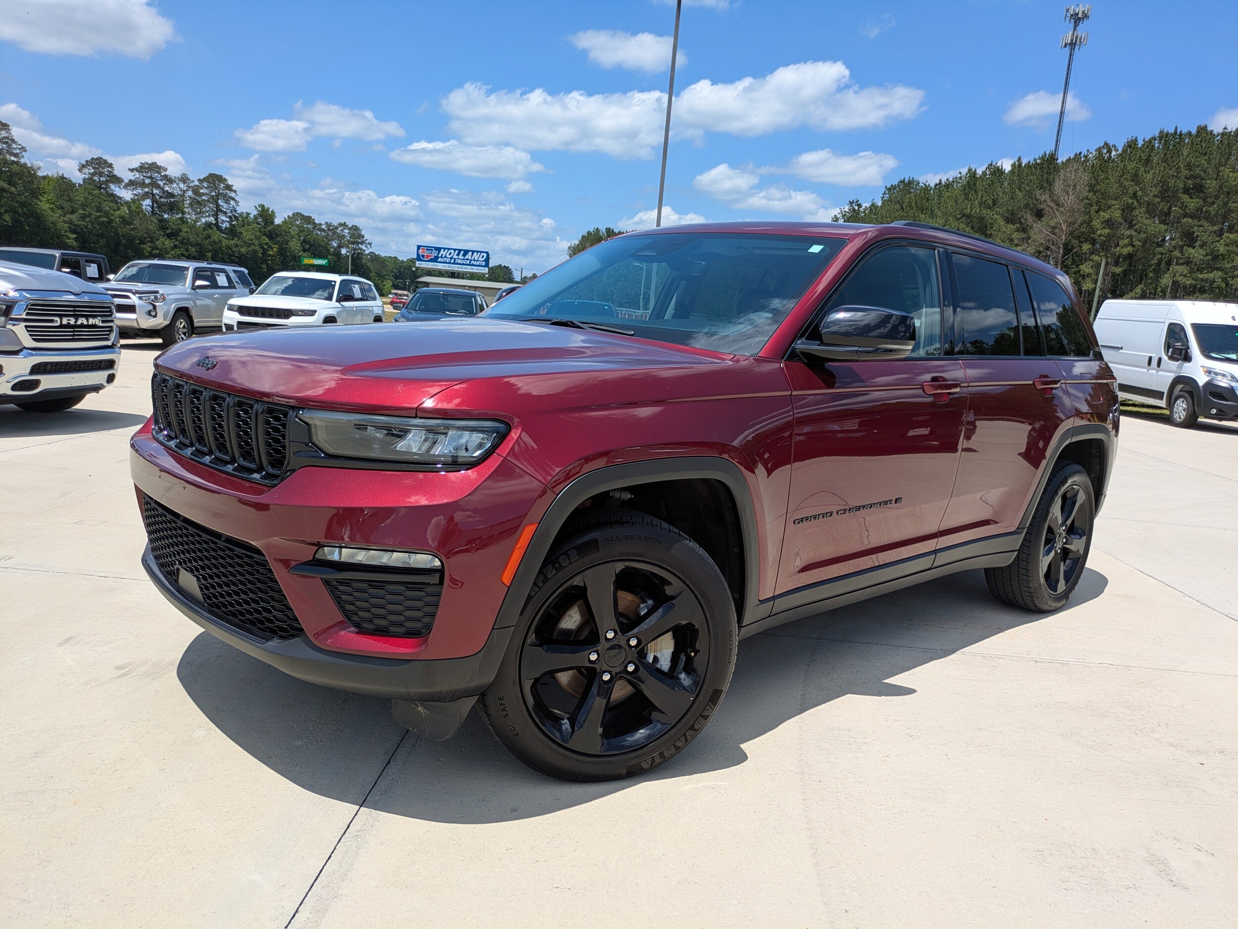 2023 Jeep Grand Cherokee Limited photo 4