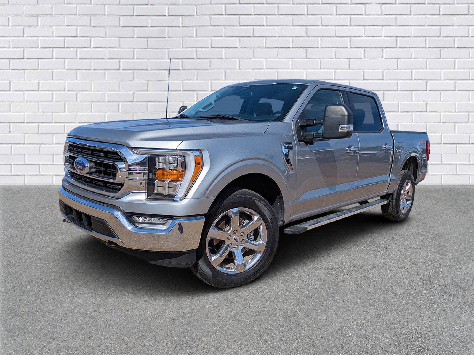 2023 Ford F-150 XLT's photo