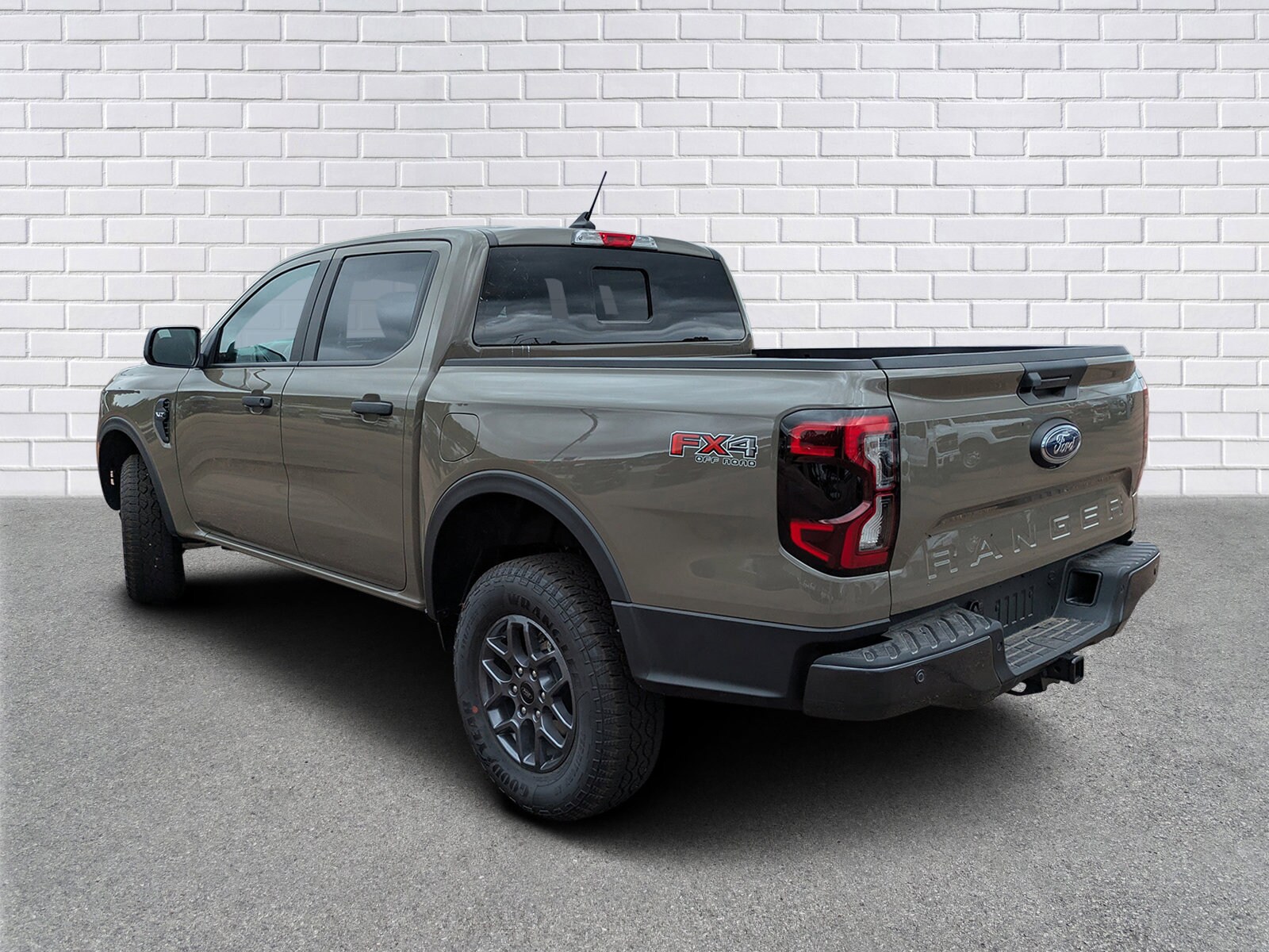2025 Ford Ranger XLT photo 3