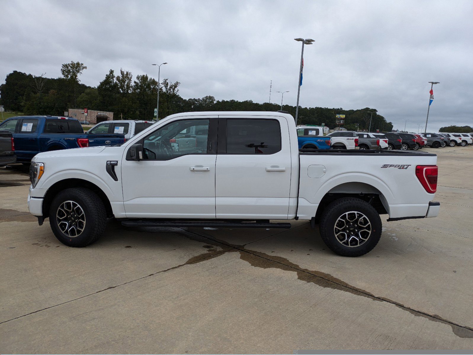 Used 2021 Ford F-150 XLT with VIN 1FTEW1EP1MFA24018 for sale in Collins, MS