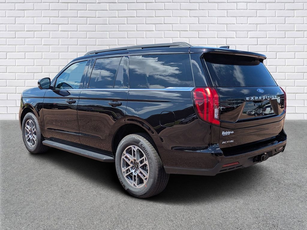 New 2026 Ford Expedition Active SUV