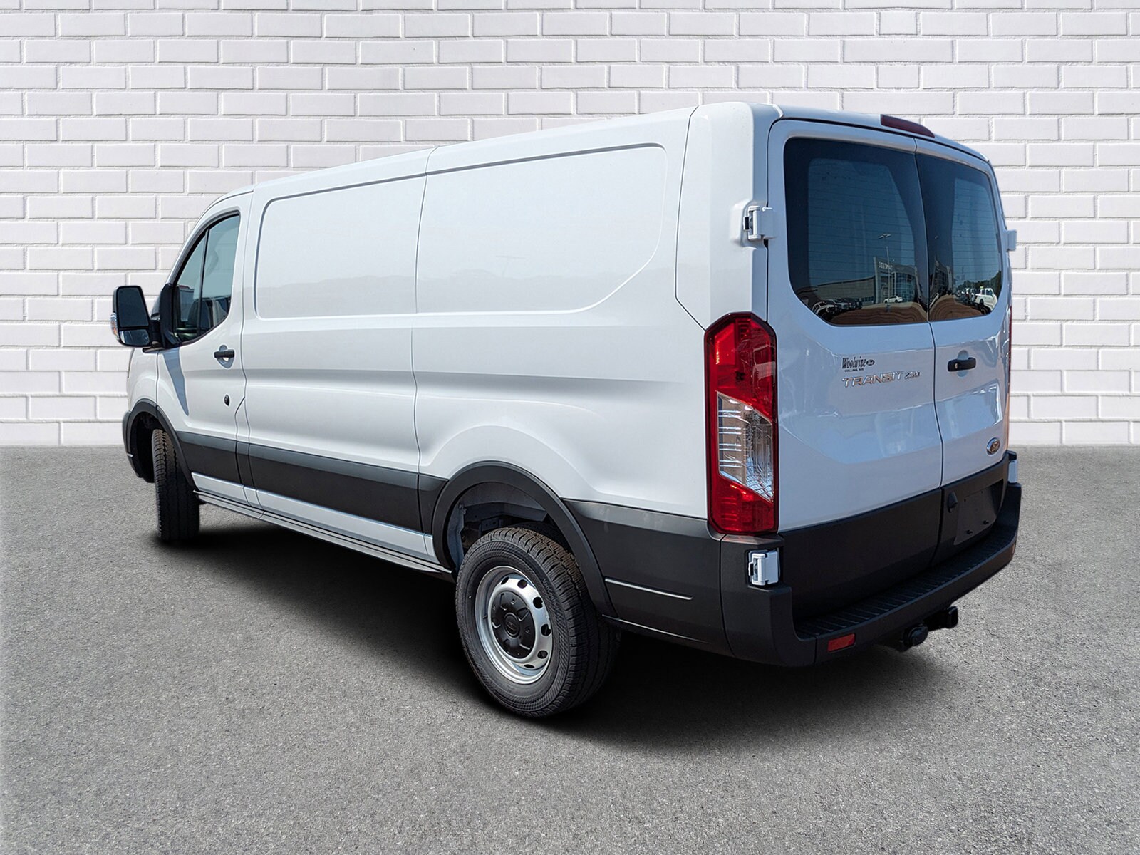 2025 Ford Transit photo 3