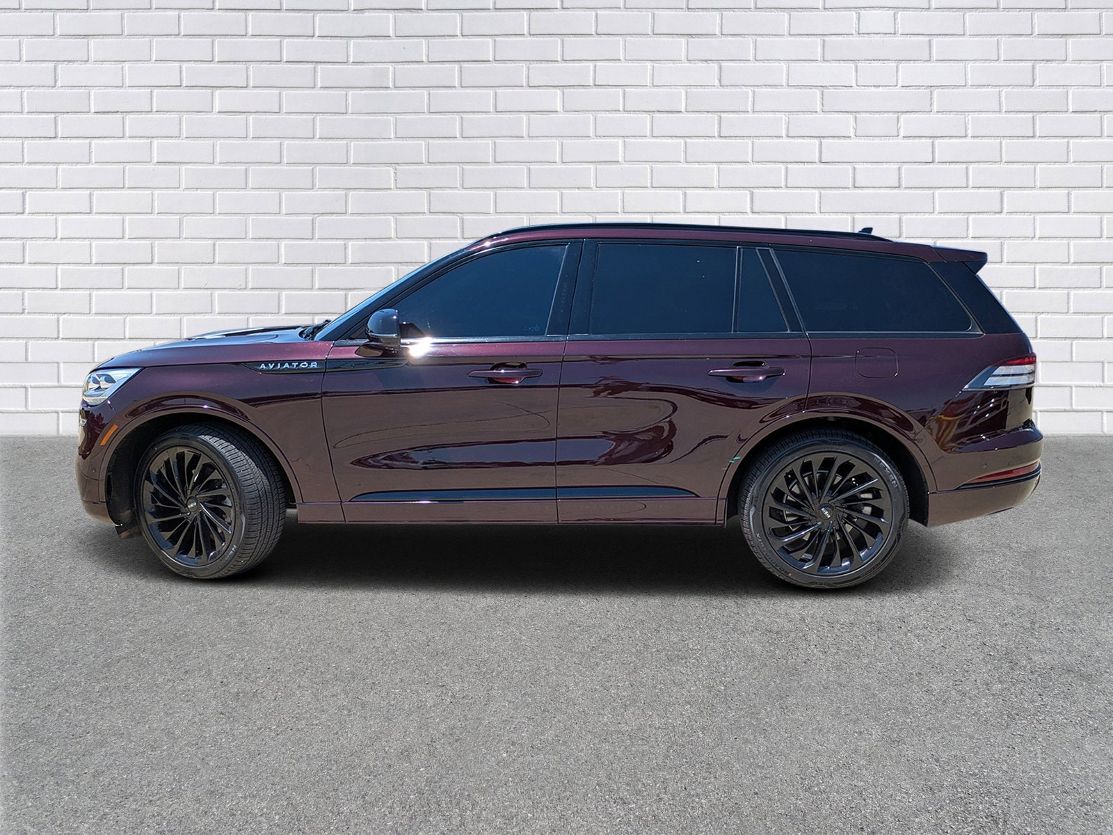 5LM5J7XC9PGL16163