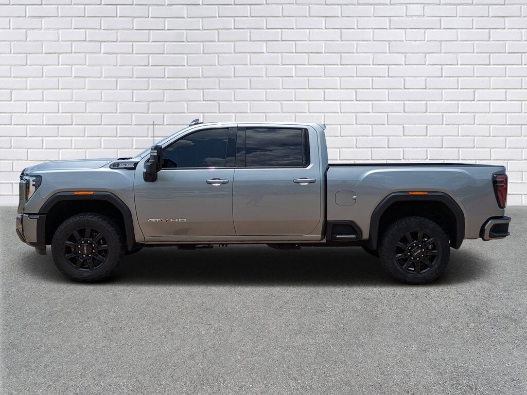 Used 2025 GMC Sierra 2500 HD AT4 Truck Crew Cab