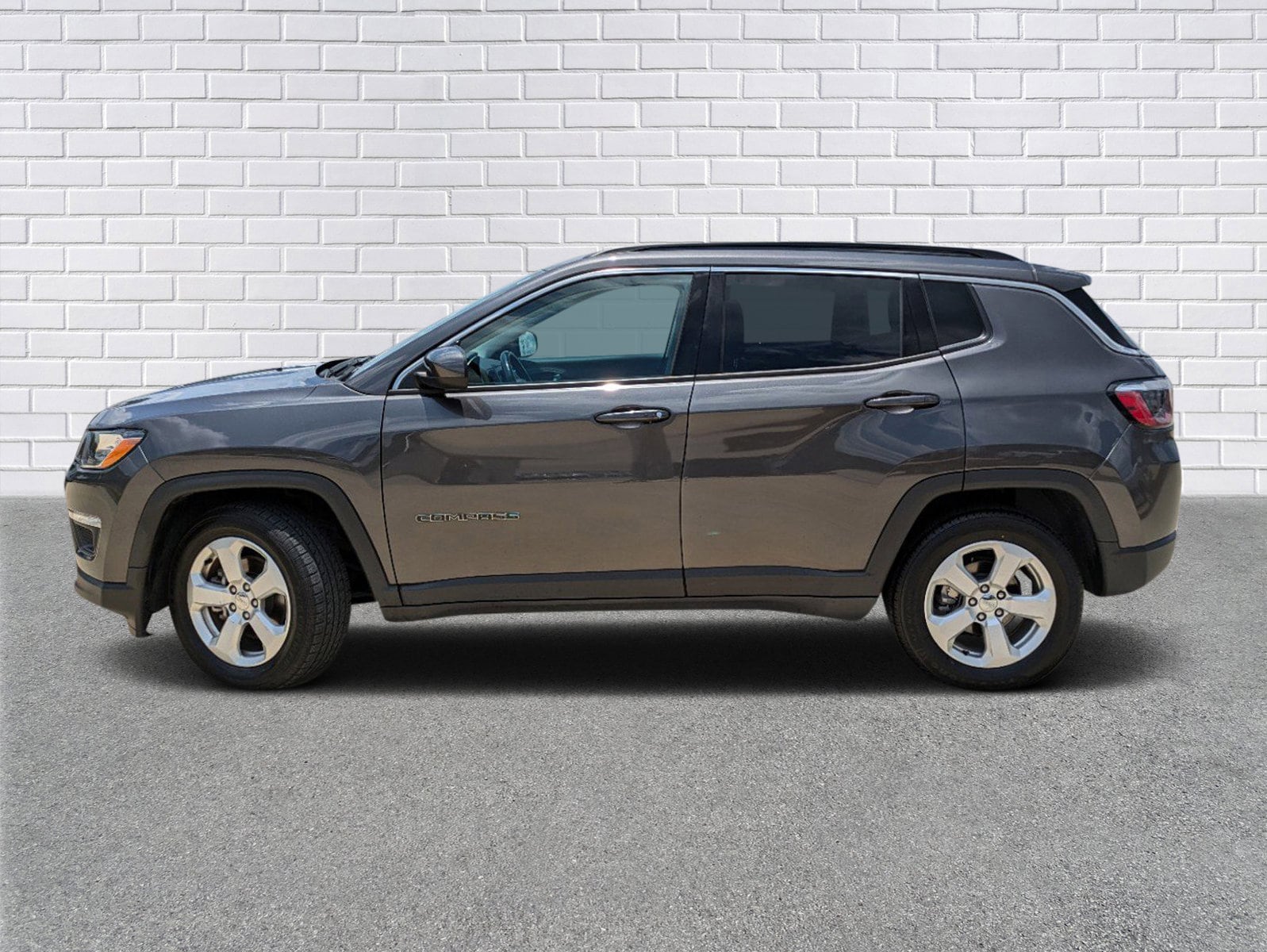 Used 2021 Jeep Compass Latitude with VIN 3C4NJCBB6MT592323 for sale in Collins, MS