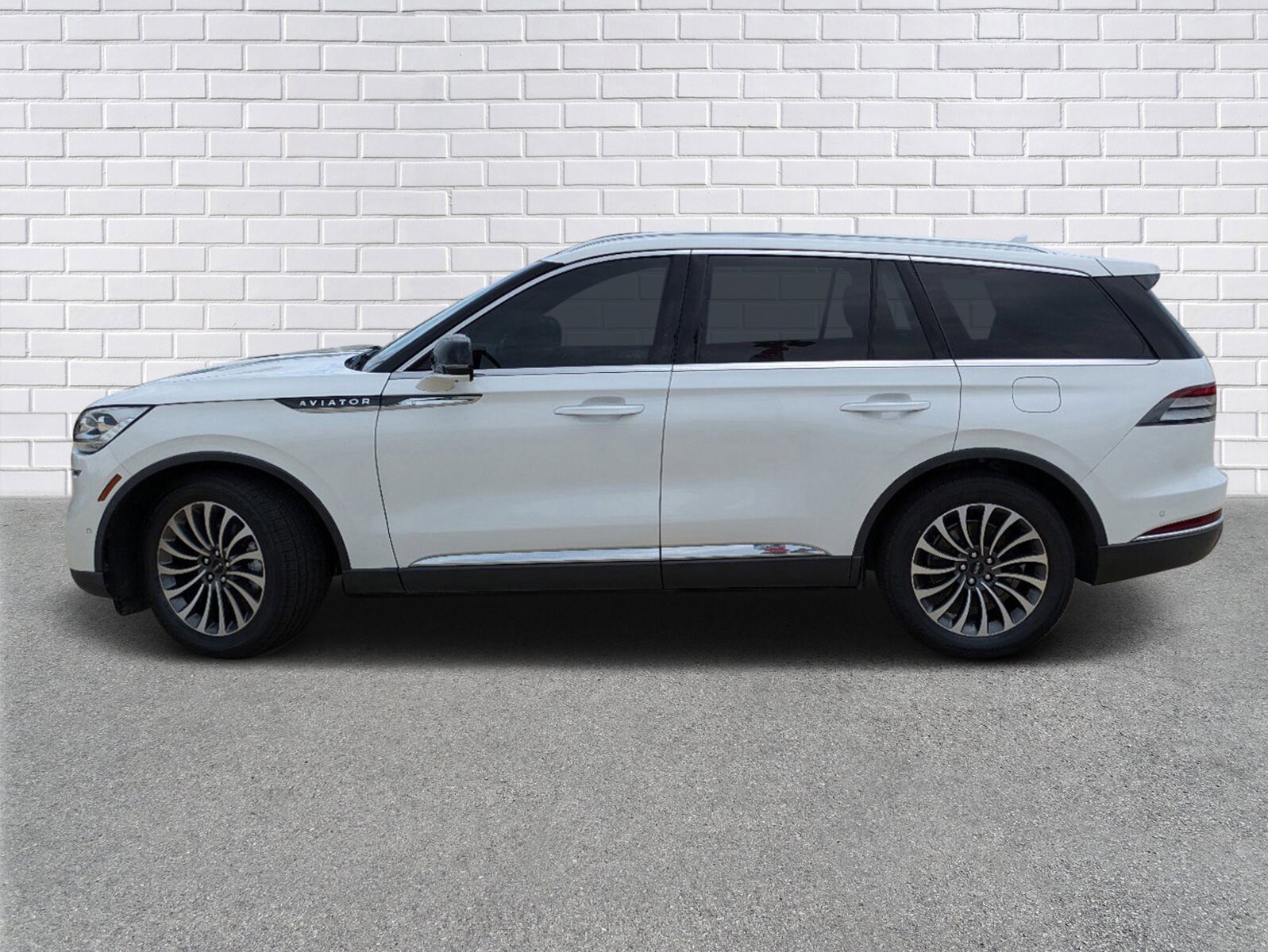 Used 2020 Lincoln Aviator Reserve with VIN 5LM5J7WC5LGL23803 for sale in Collins, MS