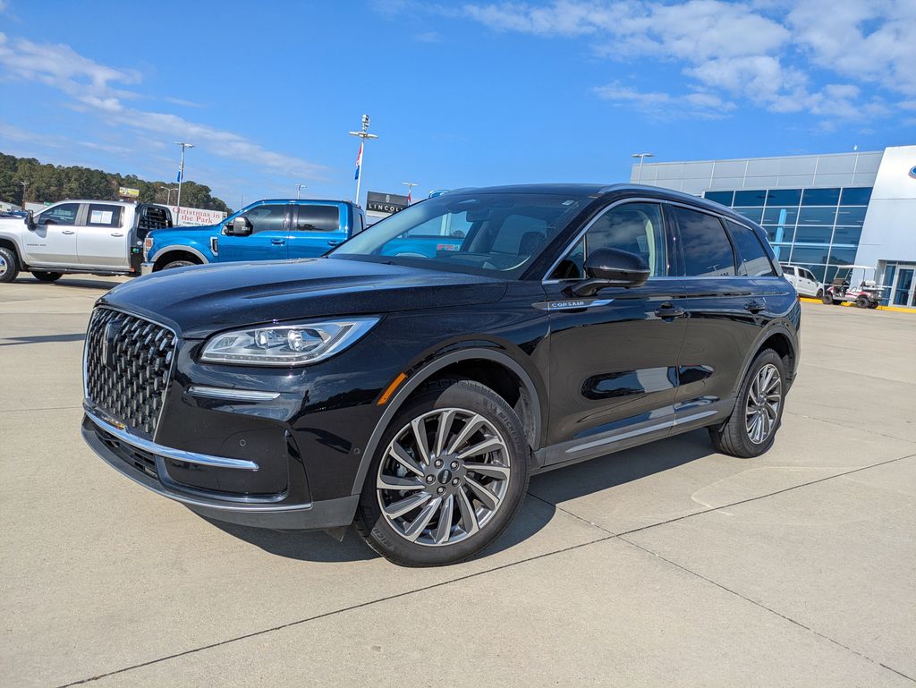 2023 Lincoln Corsair Reserve photo 4