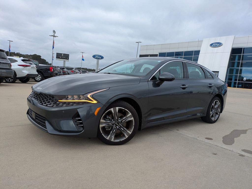 2024 Kia K5 EX's photo