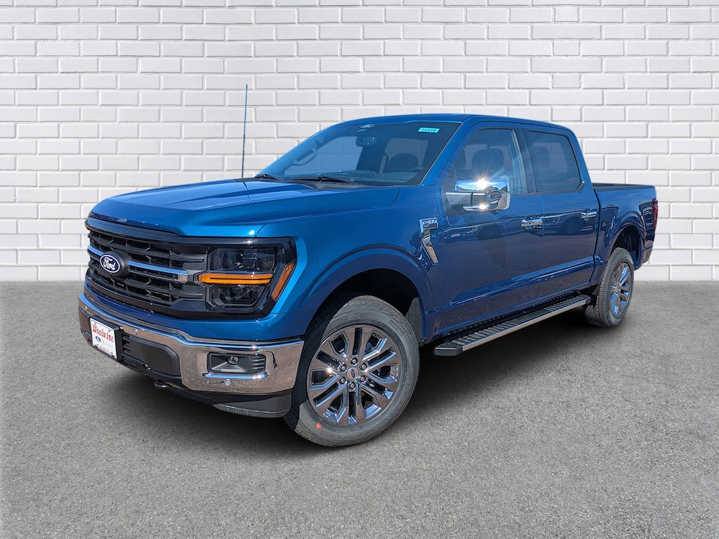 New 2025 Ford F-150 XLT Truck SuperCrew Cab