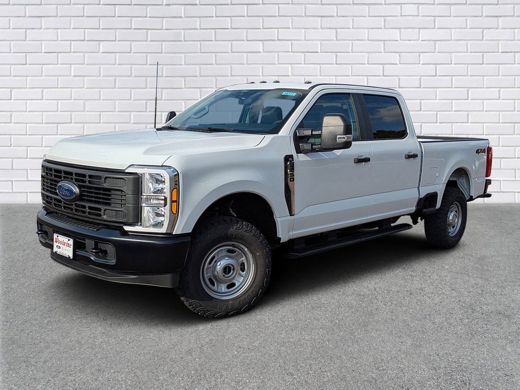 2026 Ford F-250 Super Duty XL's photo