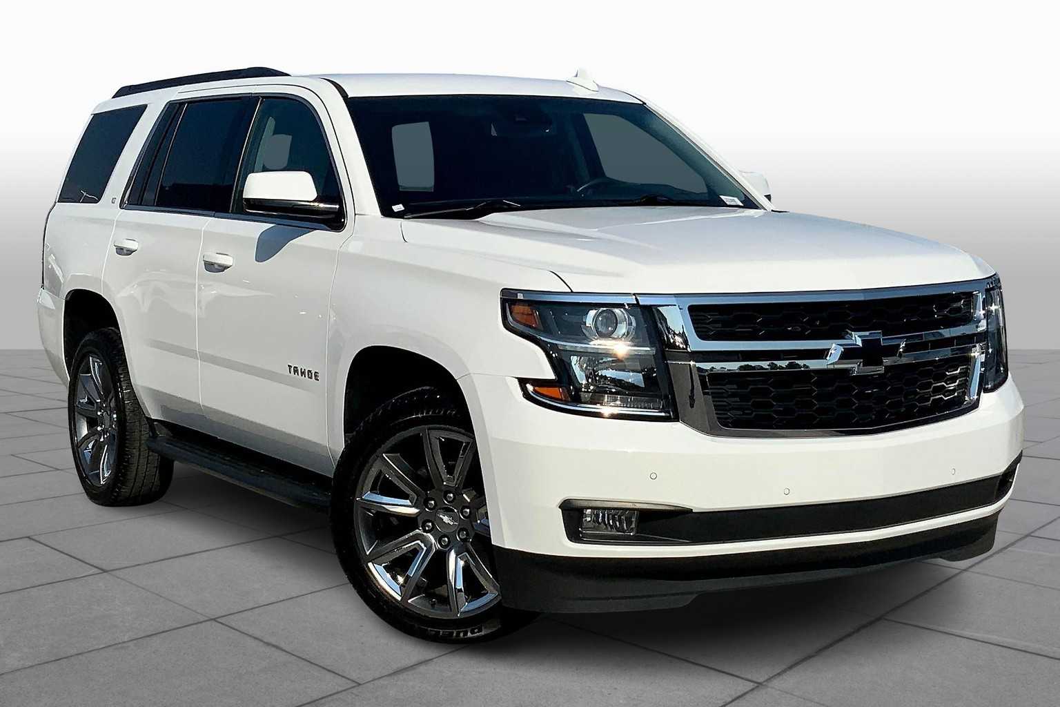 2020 Chevrolet Tahoe LT photo 2