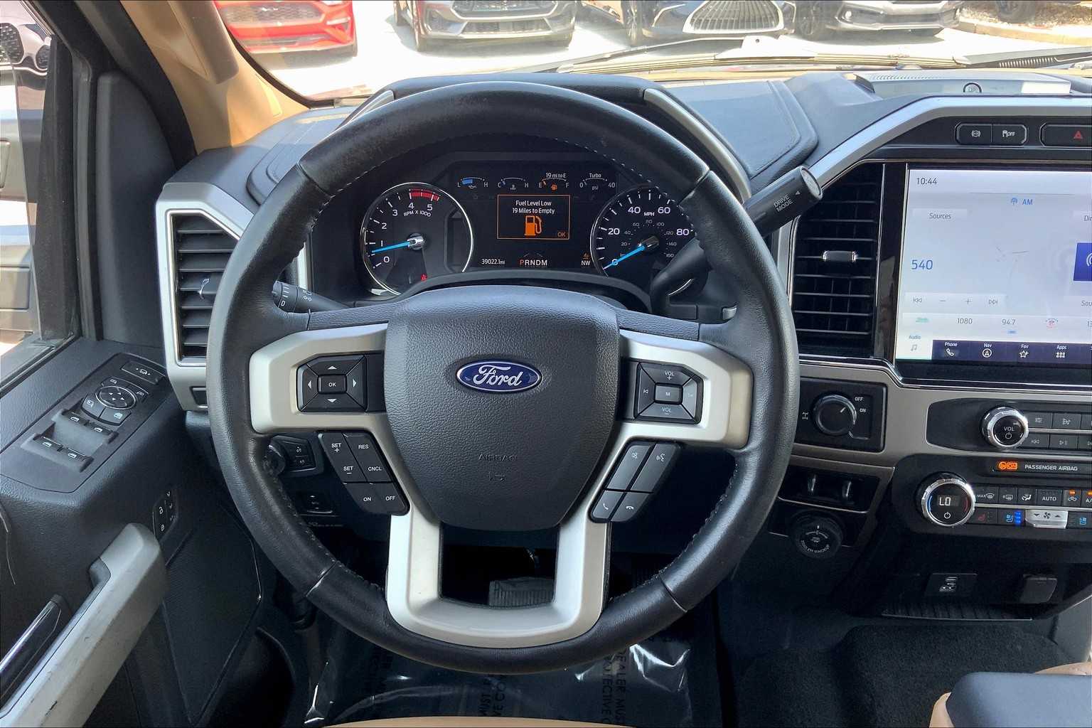 2022 Ford F-250 Lariat photo 4