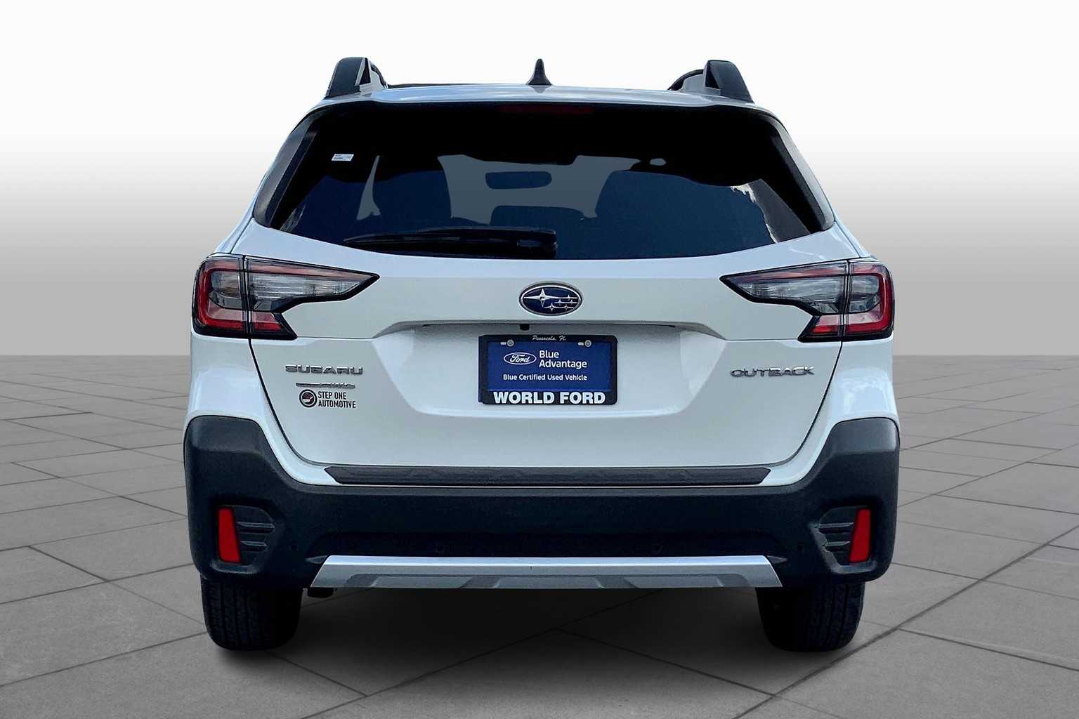2022 Subaru Outback Limited photo 4